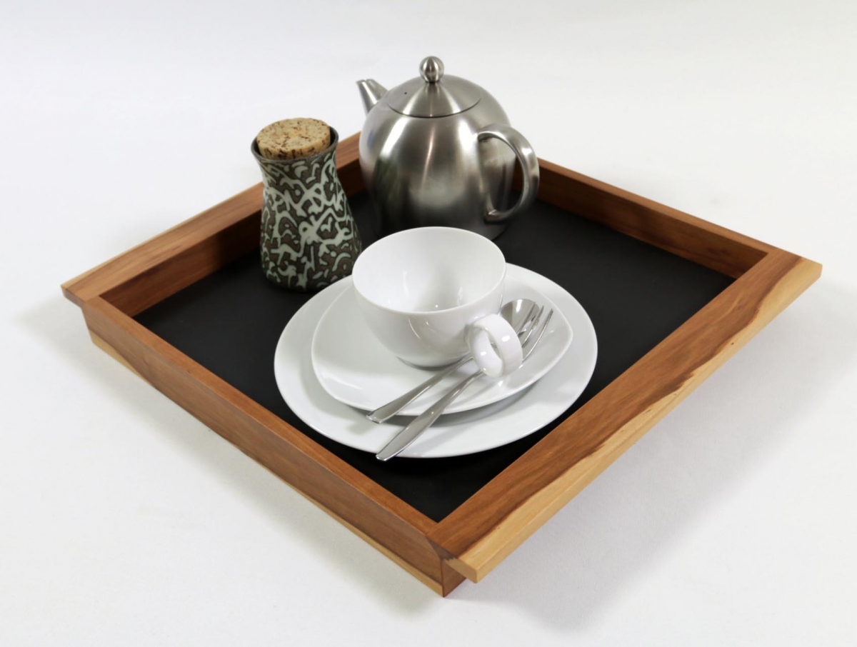 Tablett "wildes" Apfelholz Größe 2