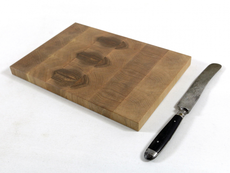 Hirnholz- Vesperbrett Nussbaum