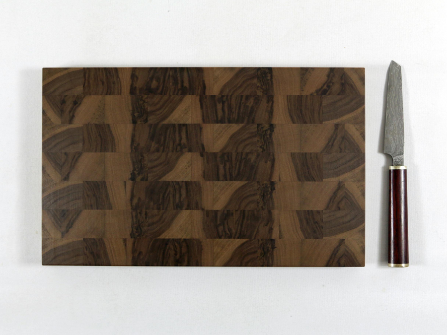 Hirnholzbrett Schwarznussholz 33 x 20,3 x 2 cm