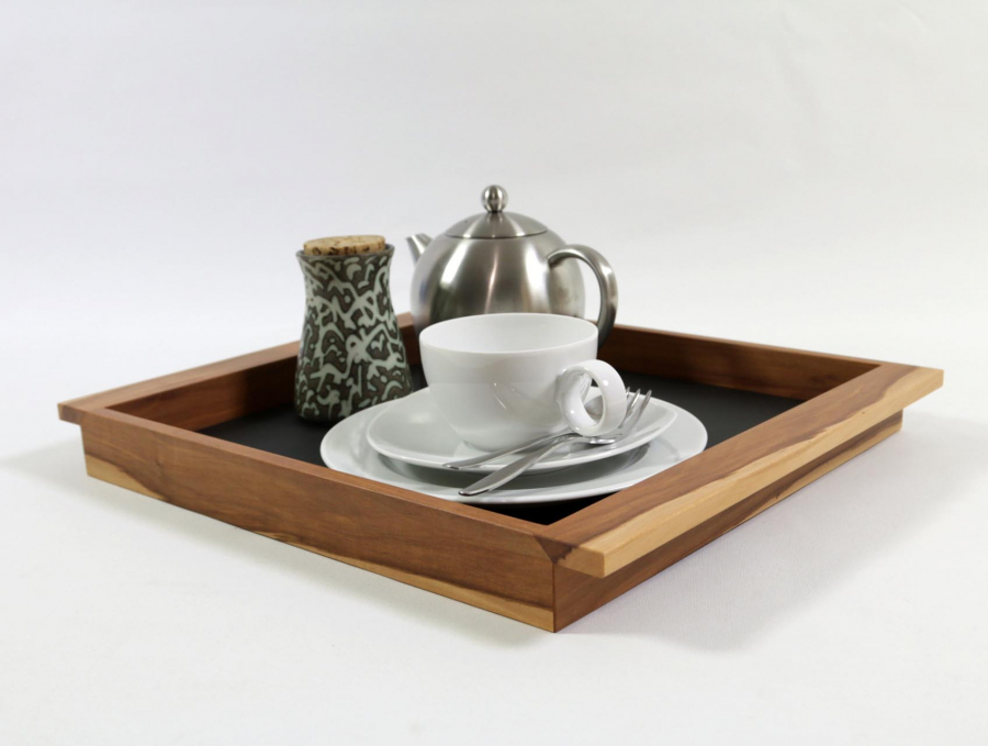 Tablett "wildes" Apfelholz Größe 2